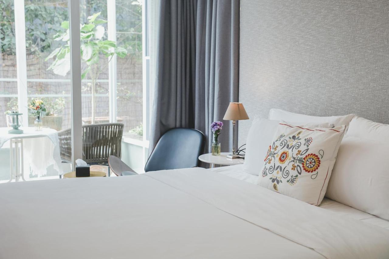 Shenzhen No'6 Garden Villa --French Window With Garden View,Close To Sea World &Shekou Ferry Port &K11 Ecoast &Subway Nearby ,Offer Western Food And Coffee &English Speaking With Tour Services Dış mekan fotoğraf